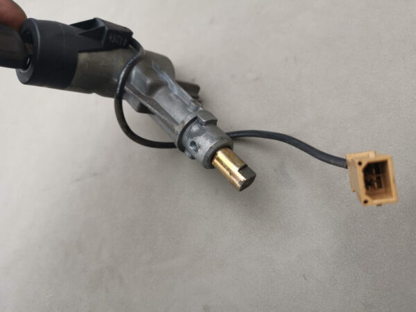 INTERRUPTOR DE BLOQUEO DE ENCENDIDO AUDI 80 B4 COUPE 8A0905851 - Image 5