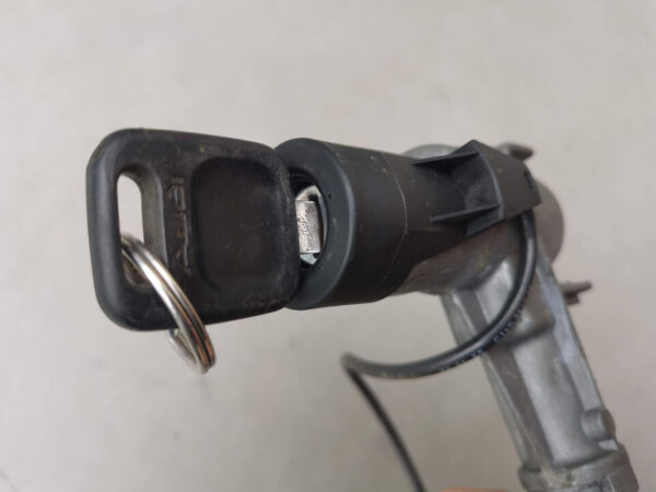 INTERRUPTOR DE BLOQUEO DE ENCENDIDO AUDI 80 B4 COUPE 8A0905851 - Image 4